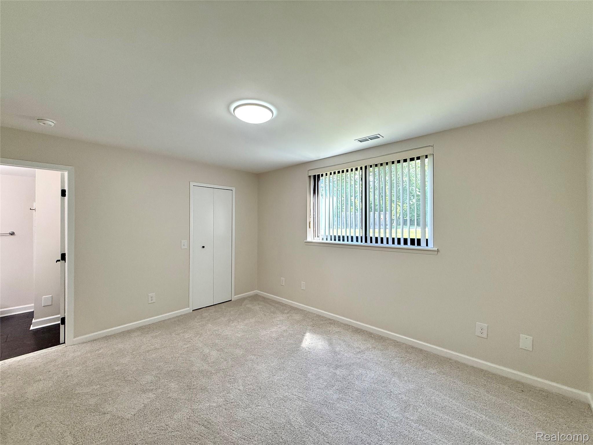 29870 W 12 Mile Road 703