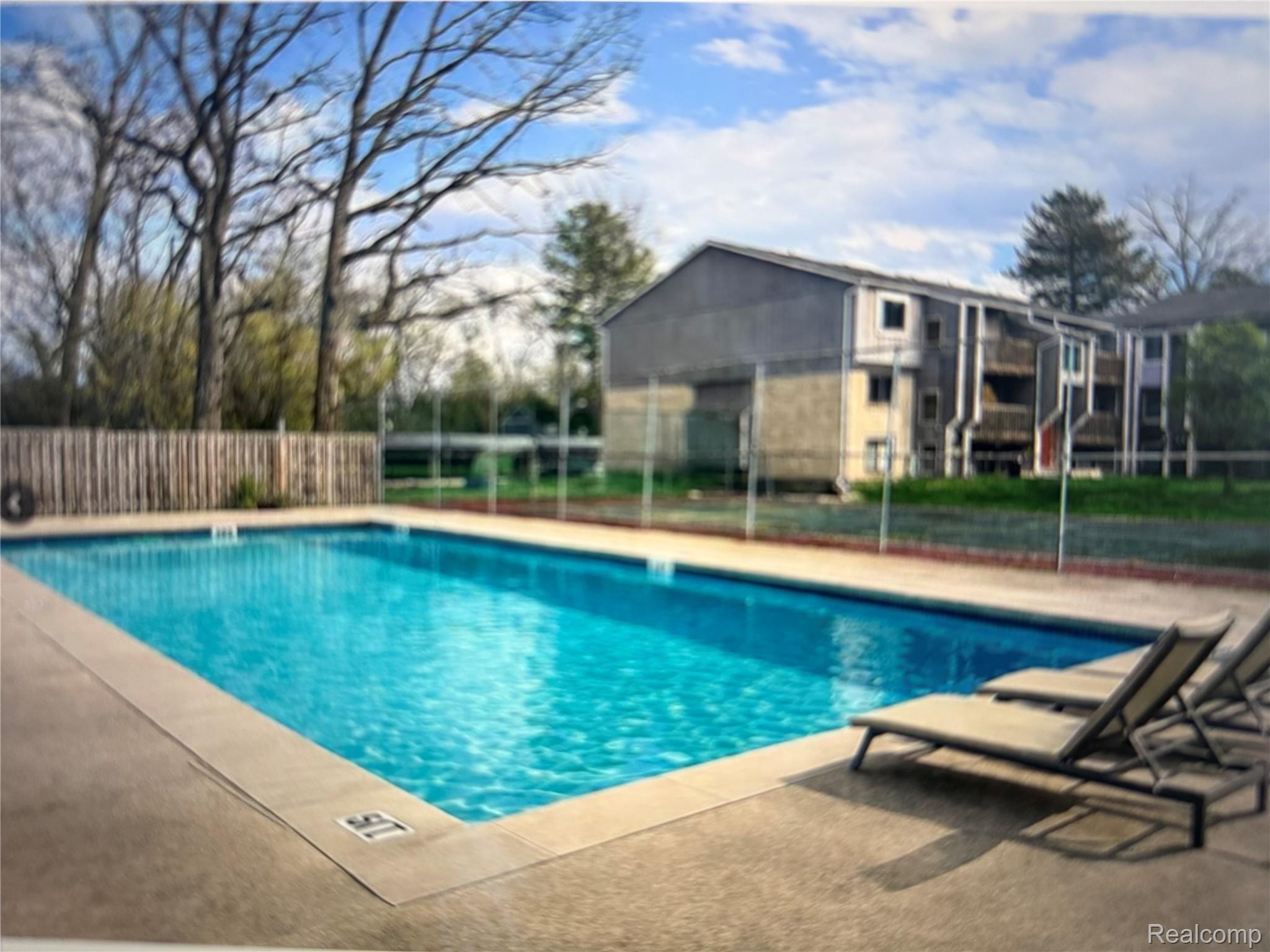 29870 W 12 Mile Road 703