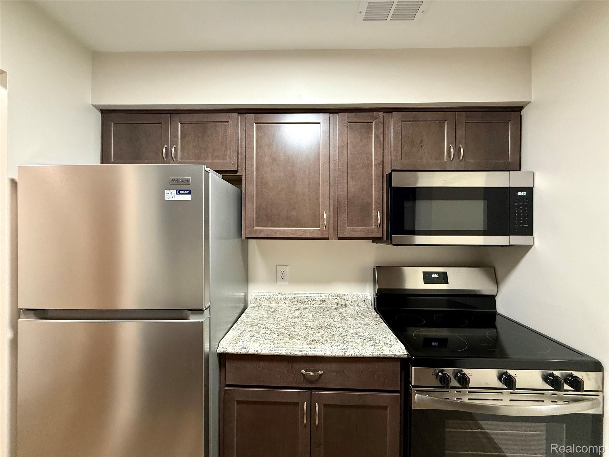 29870 W 12 Mile Road 703