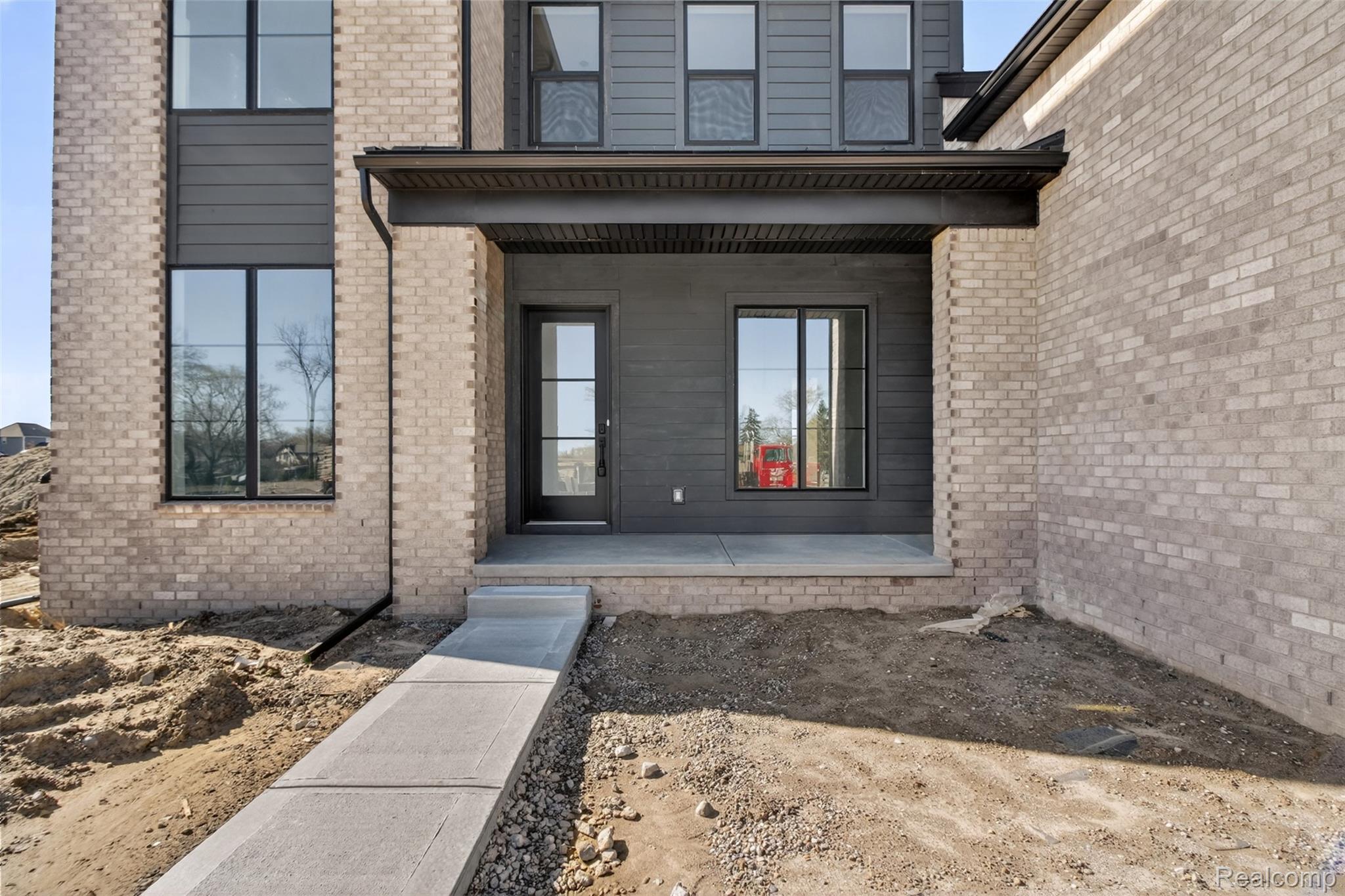 2417 Provencal DR.