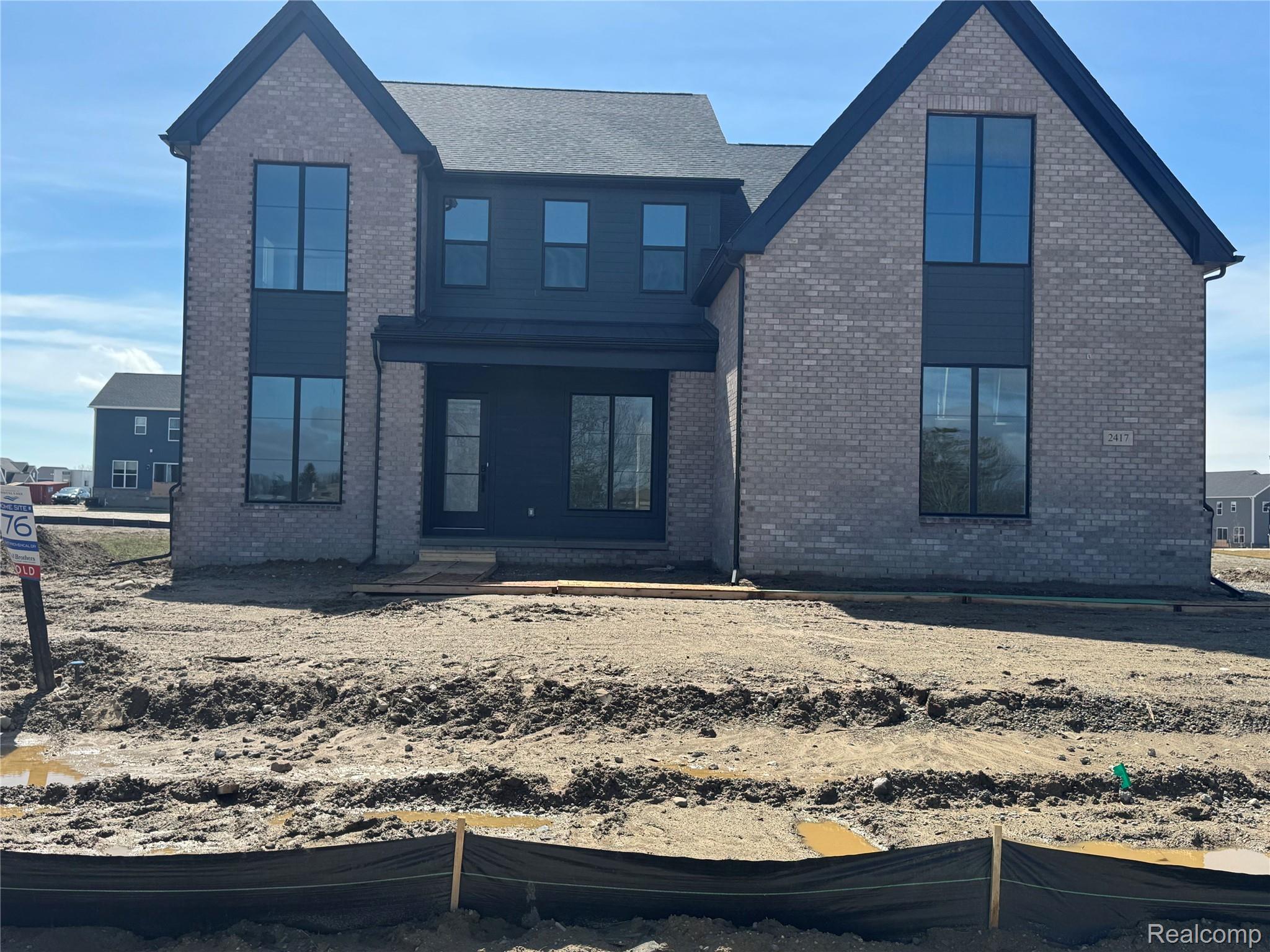 2417 Provencal DR.