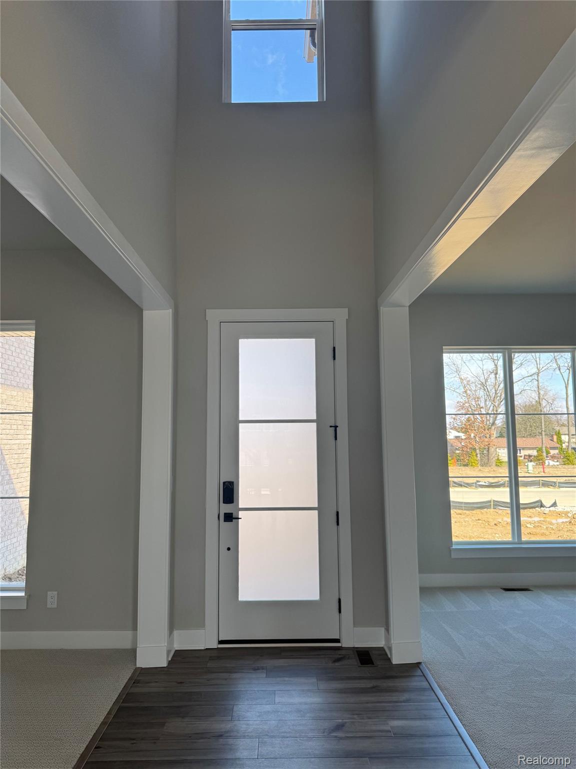 2417 Provencal DR.