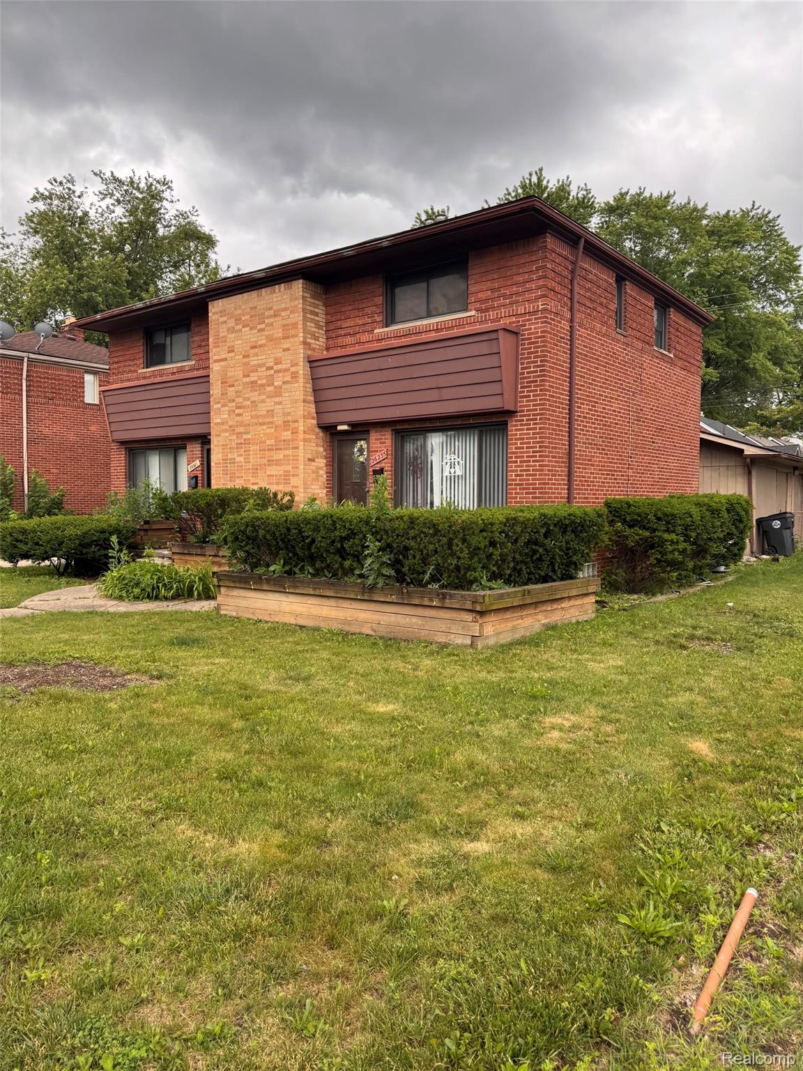 26231-26235 Coolidge Highway