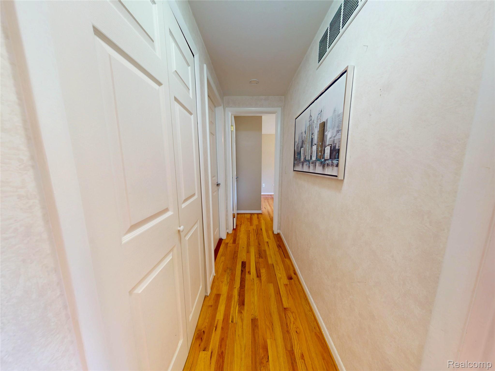 41784 Ladywood Drive