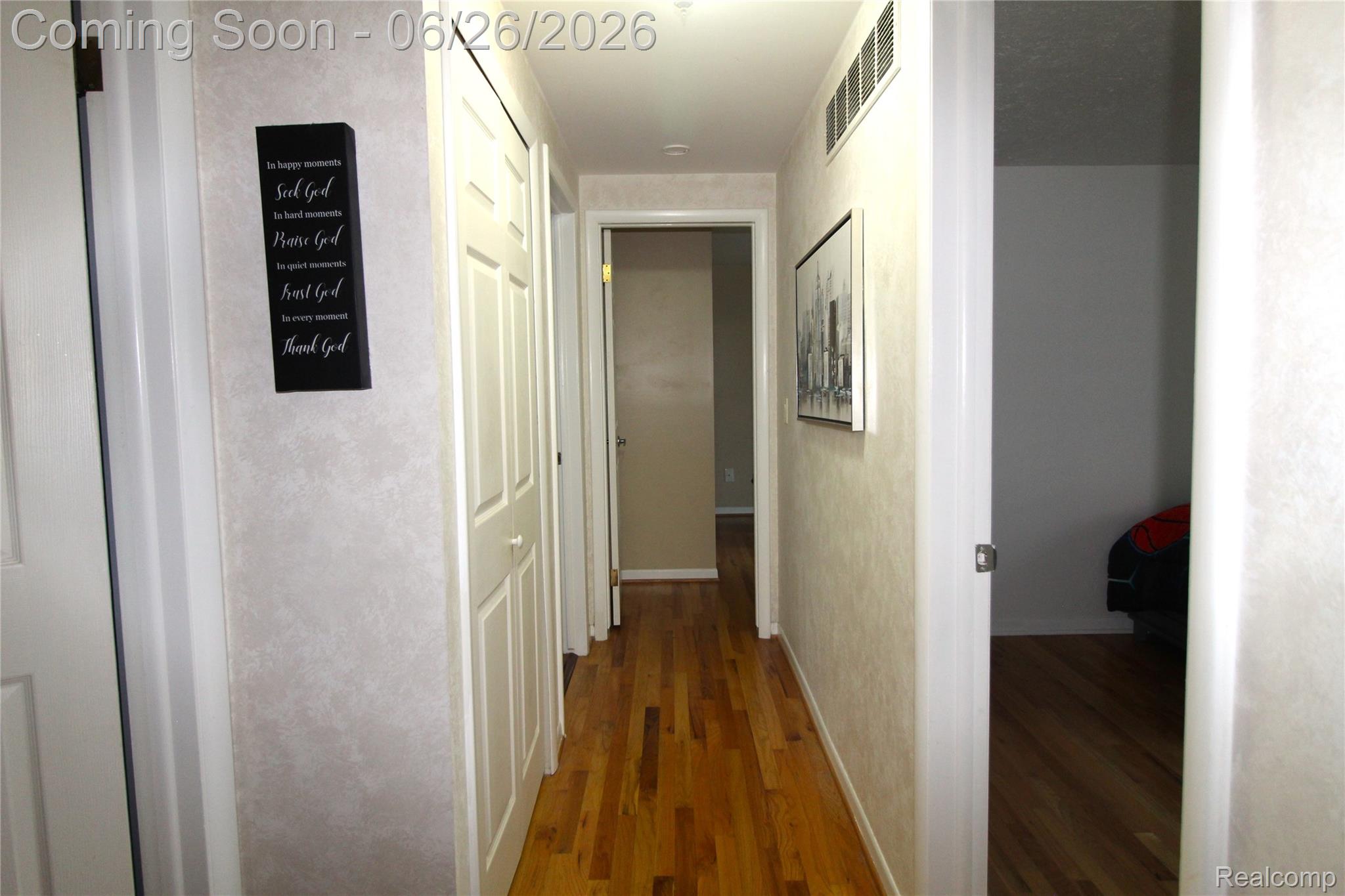 41784 Ladywood Drive