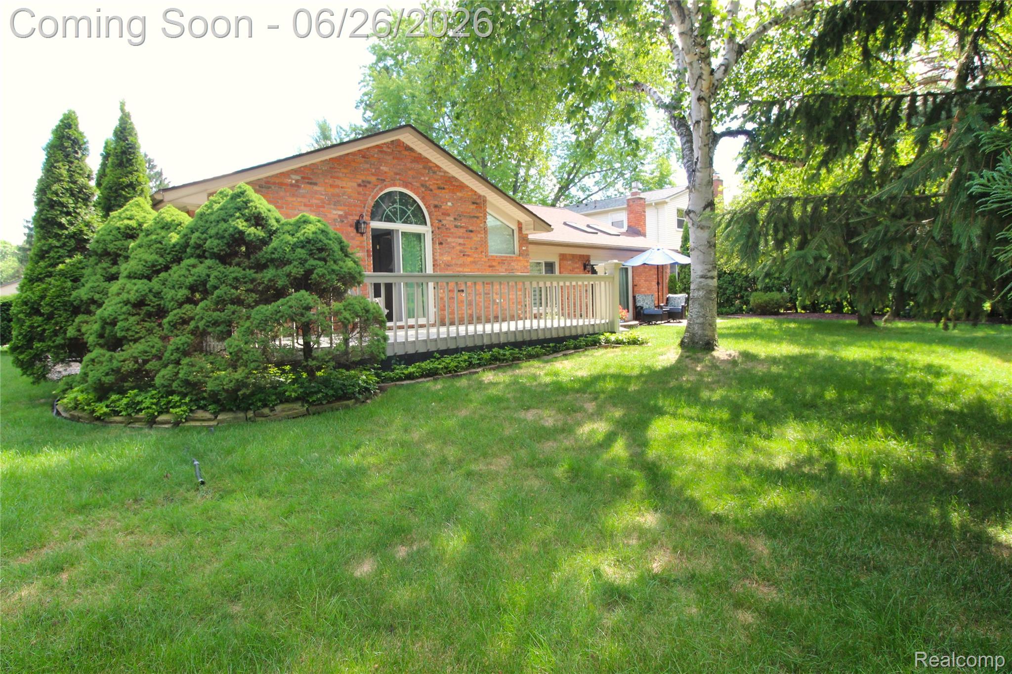 41784 Ladywood Drive