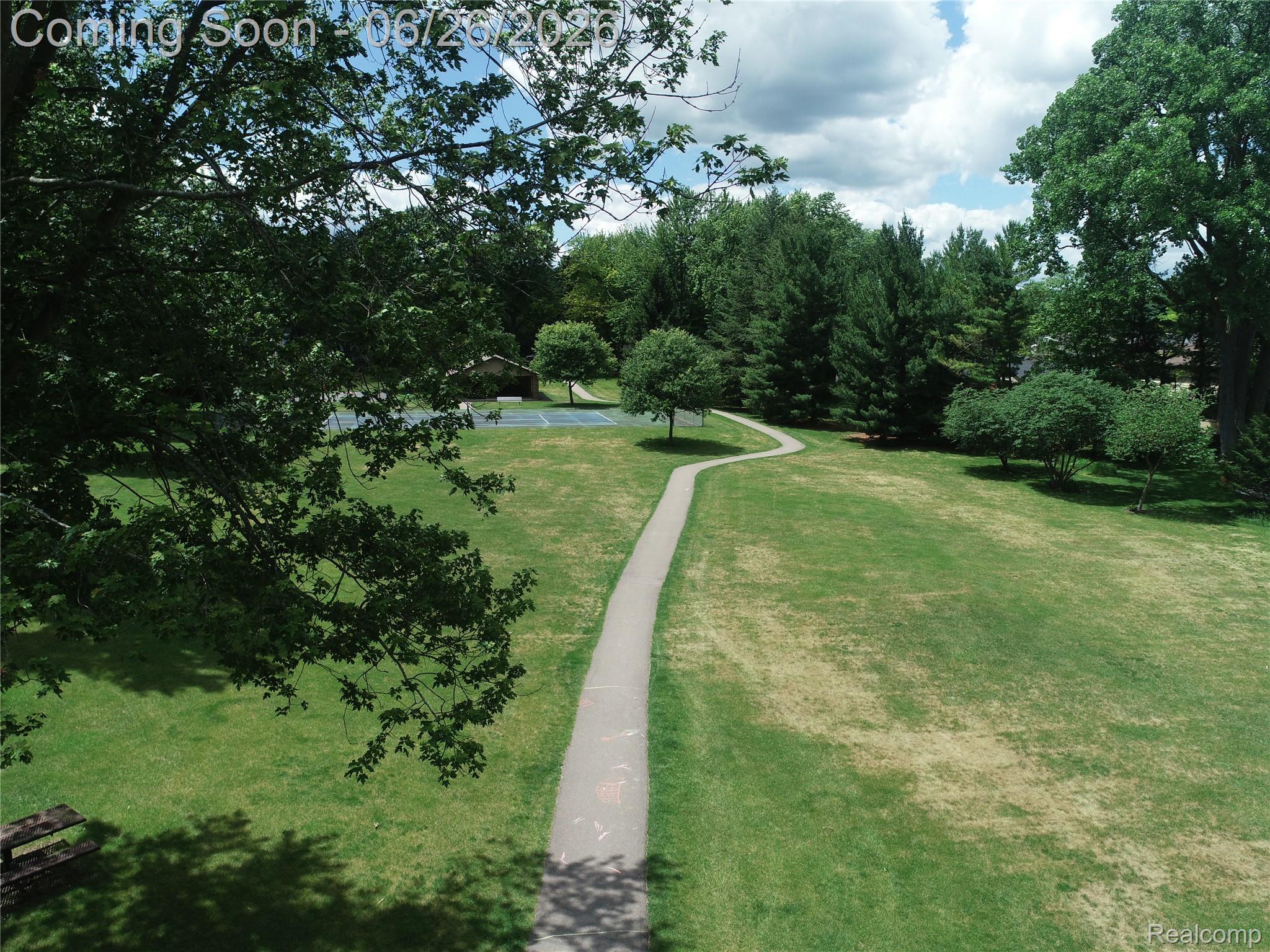 41784 Ladywood Drive