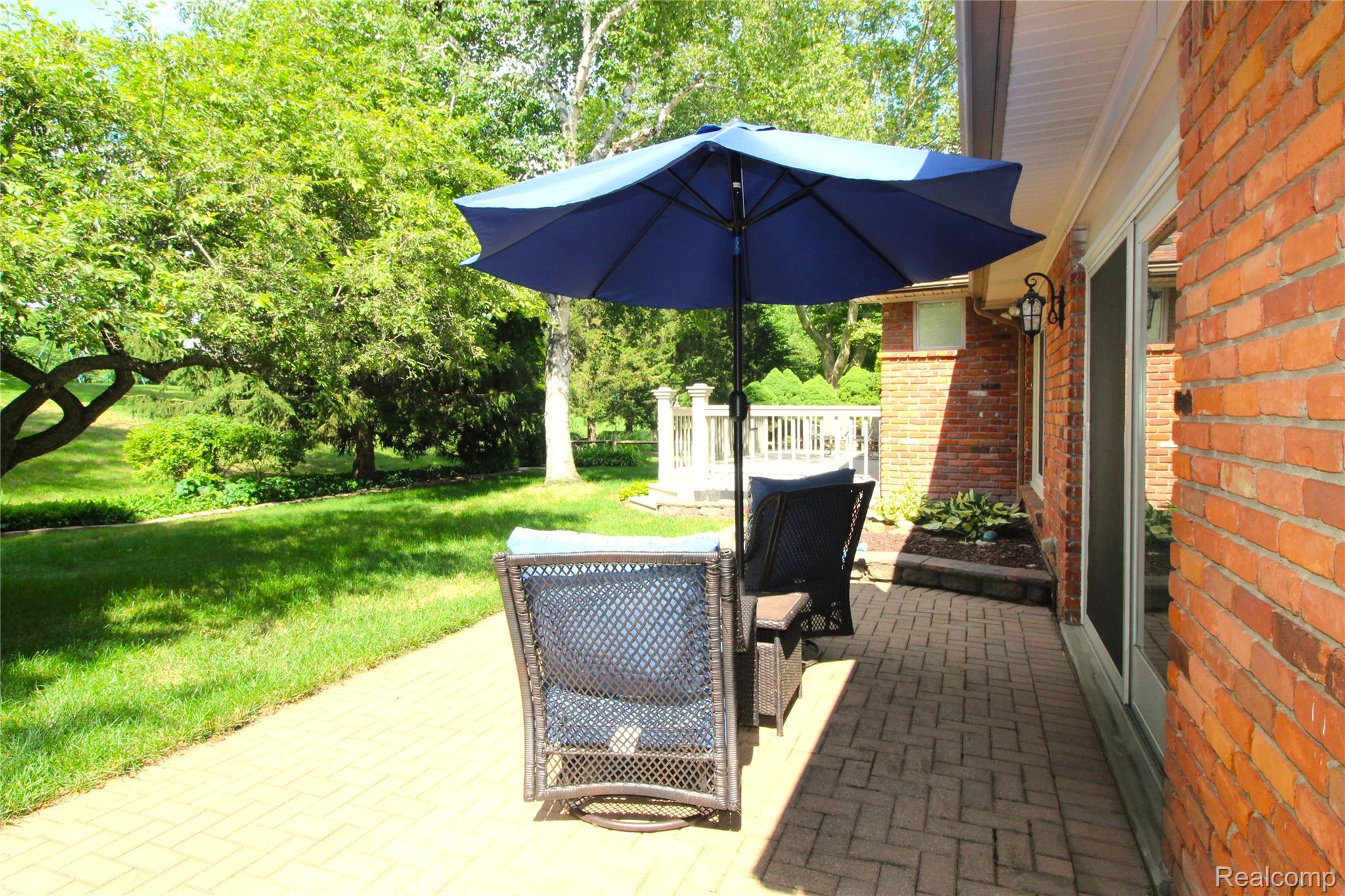 41784 Ladywood Drive
