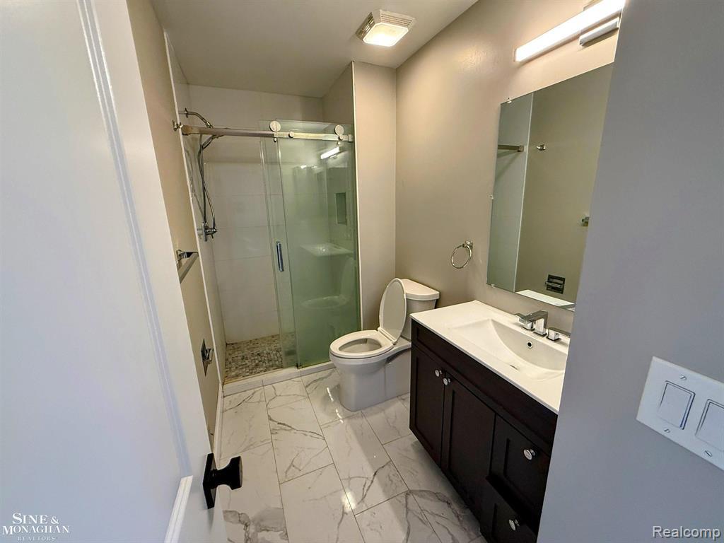3305 Jib Lane