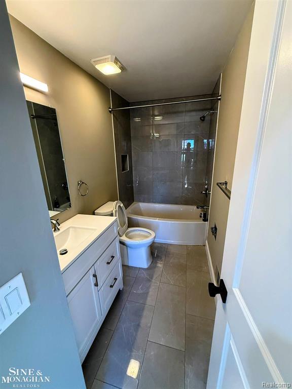 3305 Jib Lane