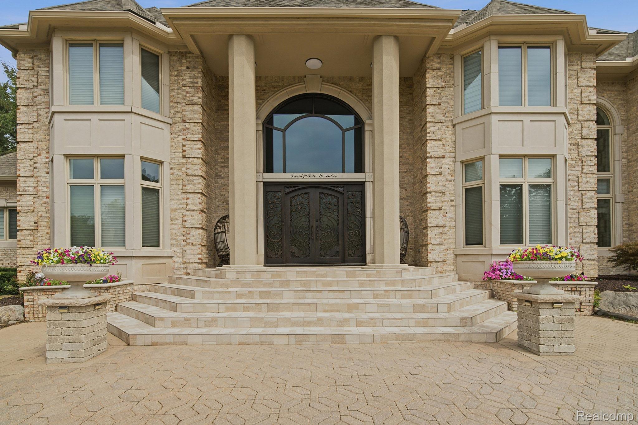 2417 Heronwood Drive