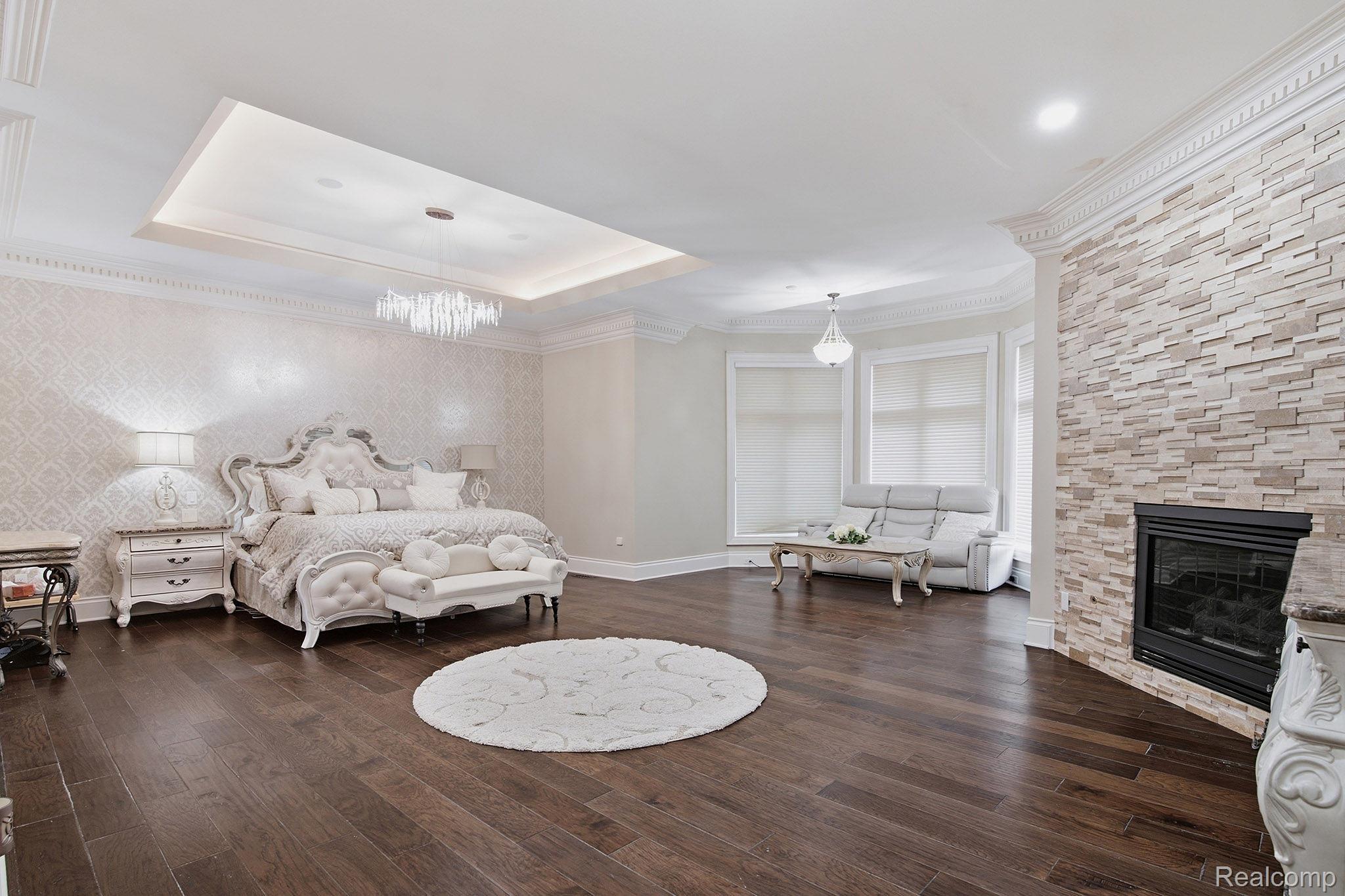 2417 Heronwood Drive