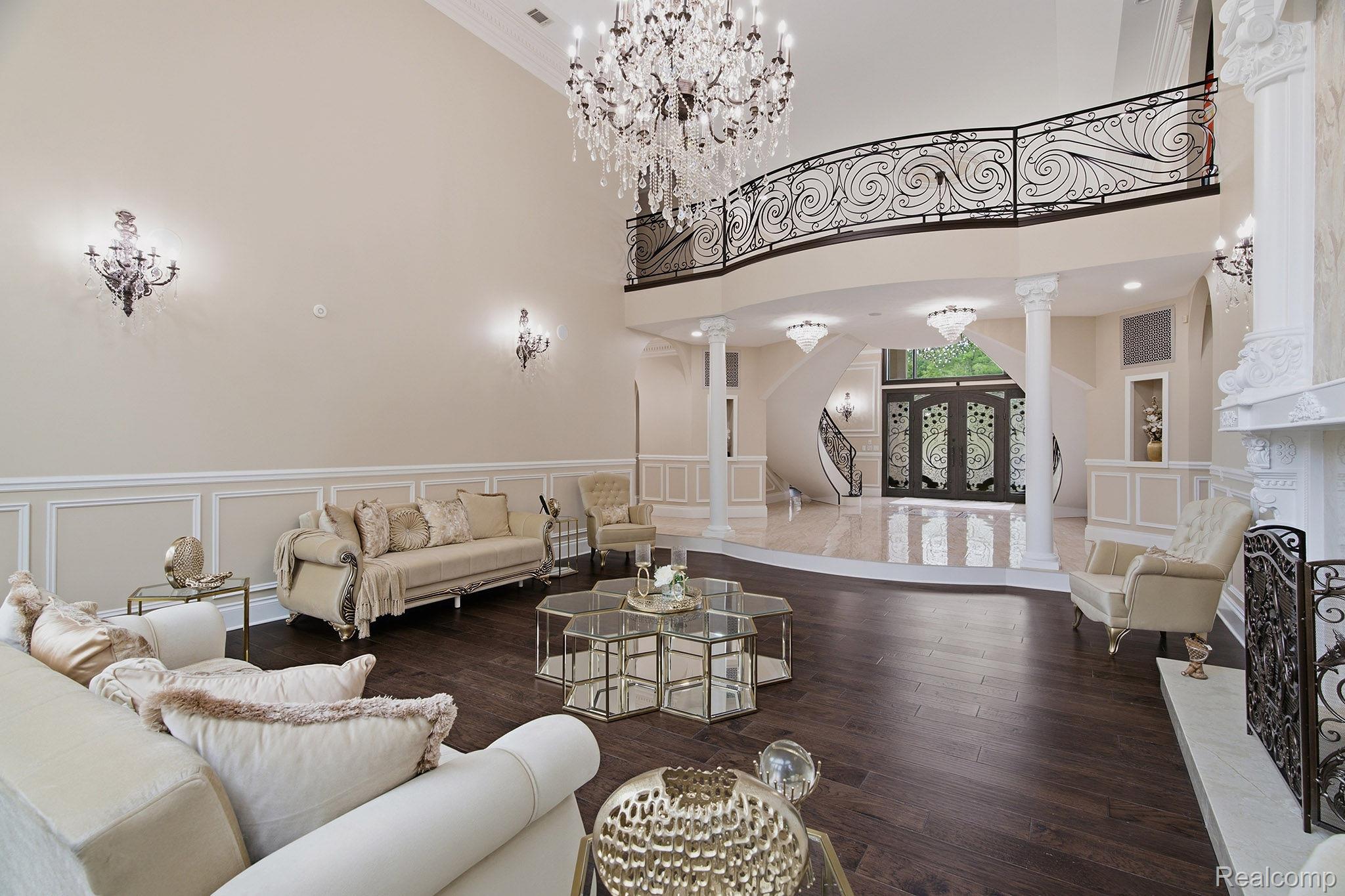 2417 Heronwood Drive