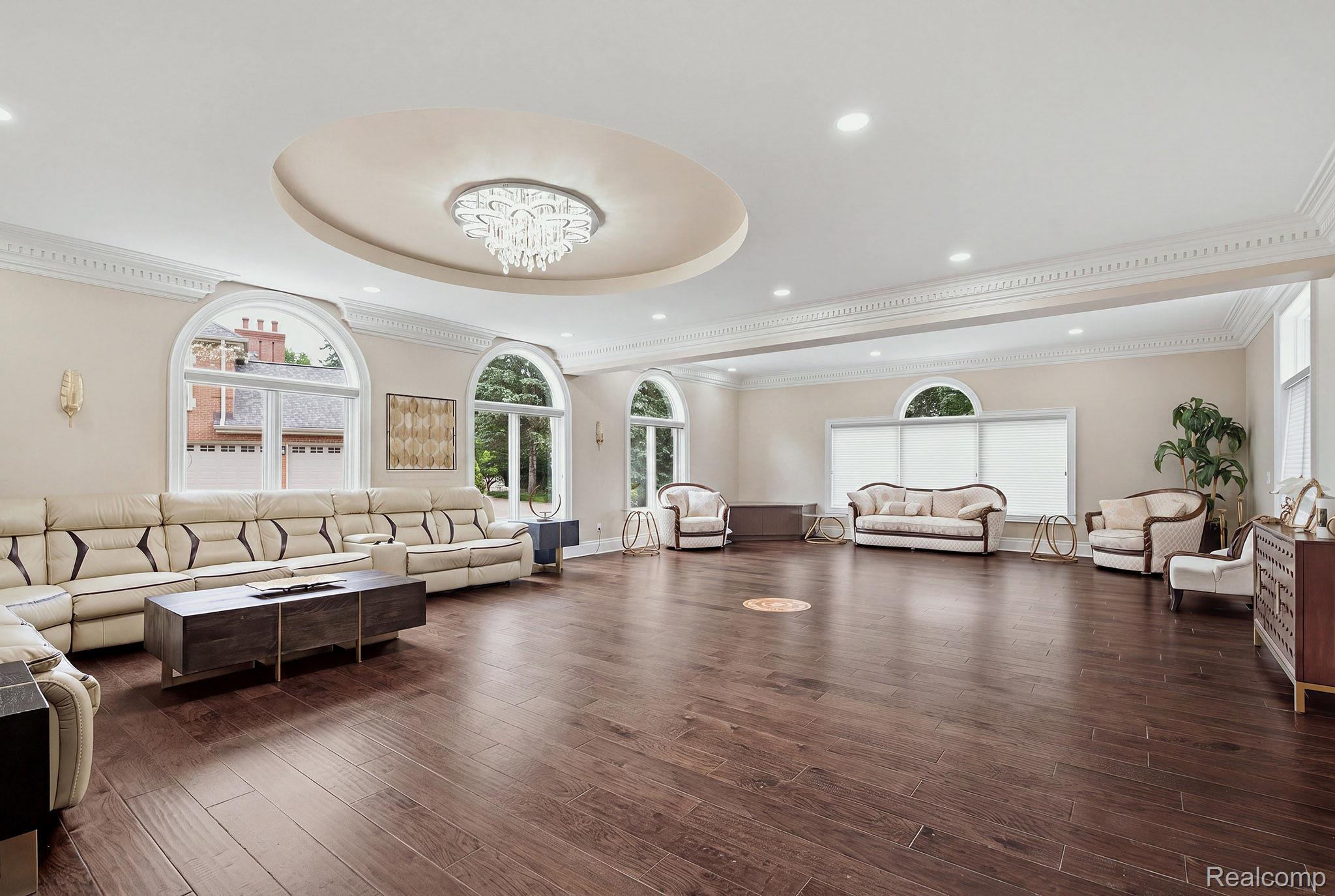 2417 Heronwood Drive