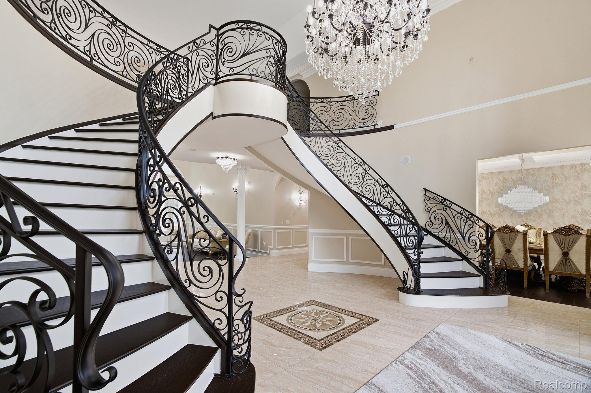 2417 Heronwood Drive