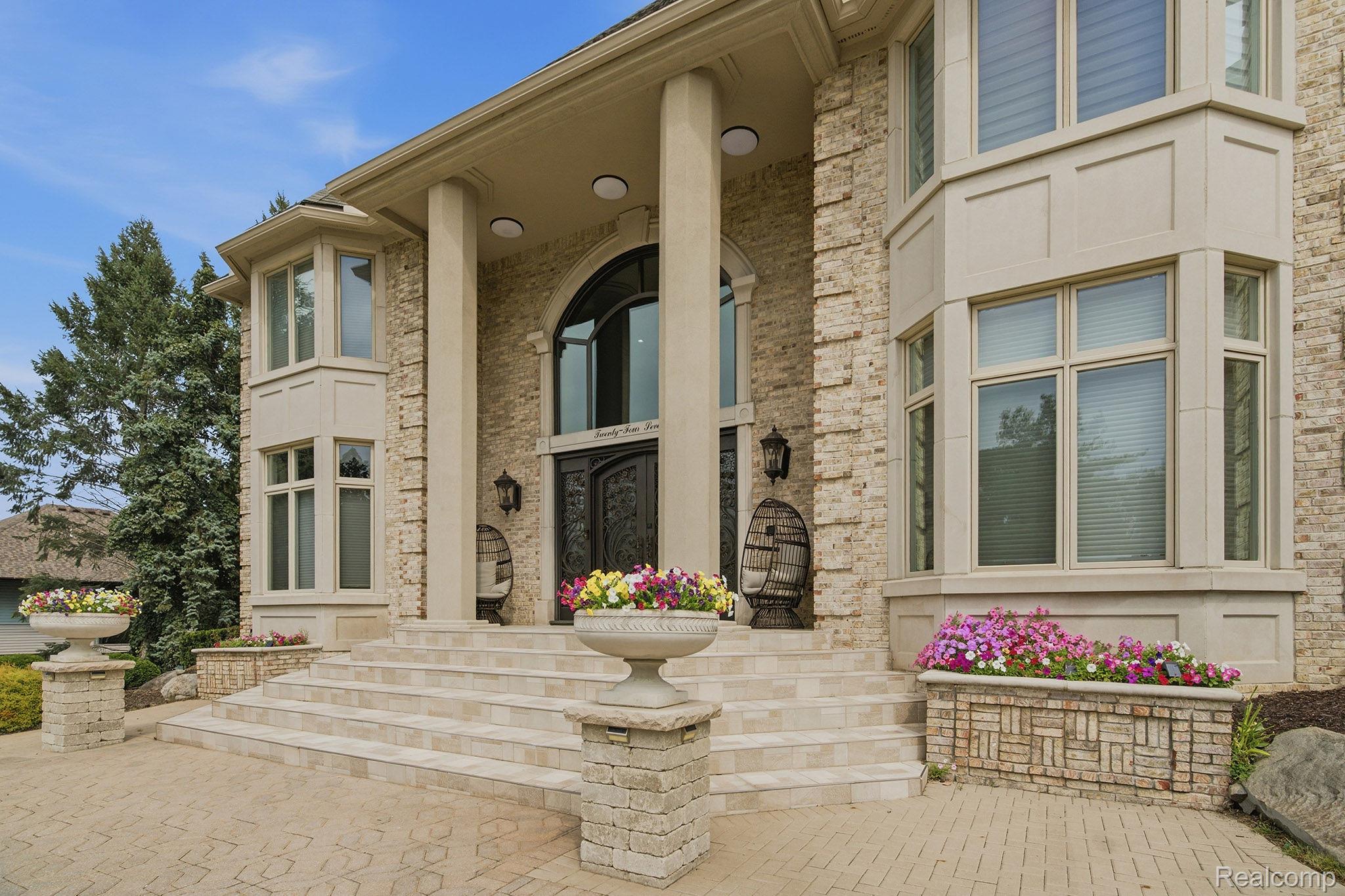 2417 Heronwood Drive
