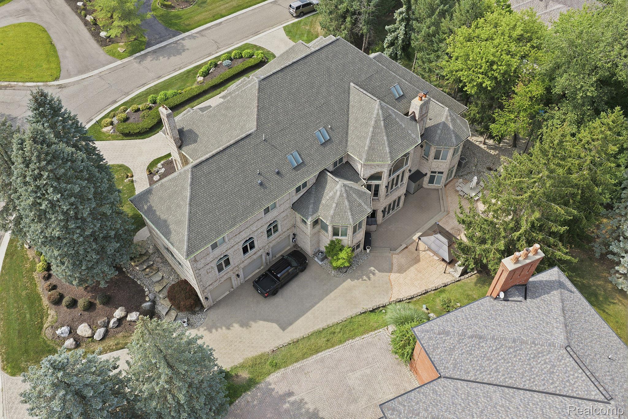 2417 Heronwood Drive