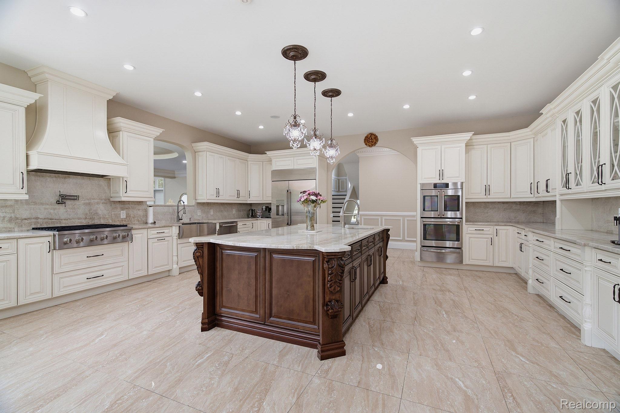 2417 Heronwood Drive