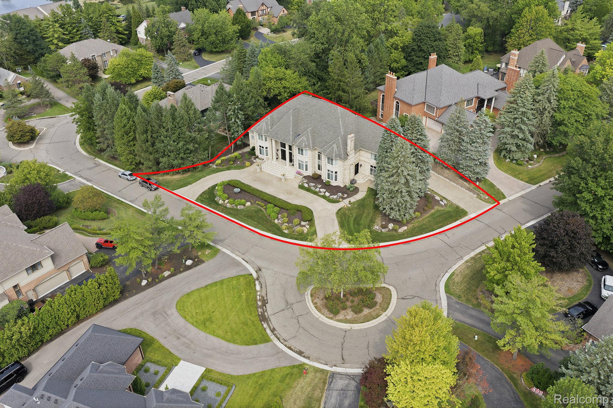 2417 Heronwood Drive