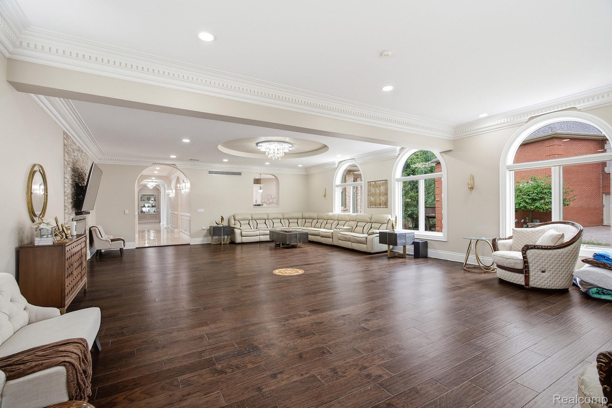 2417 Heronwood Drive