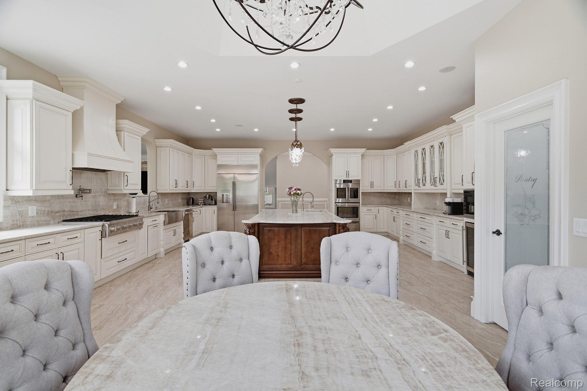 2417 Heronwood Drive