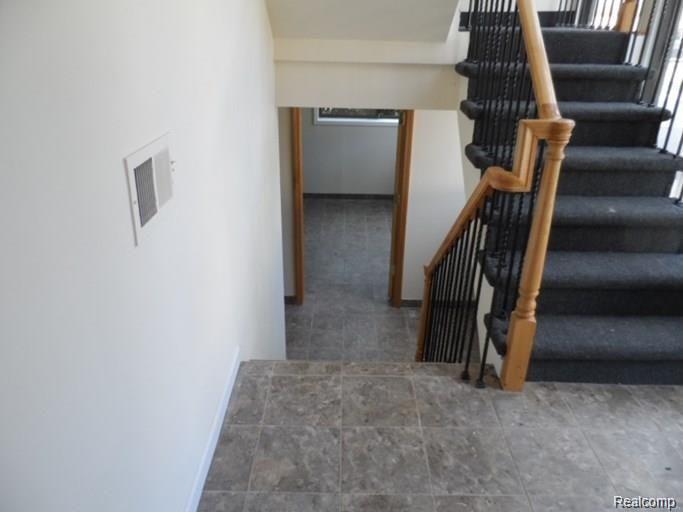 17697 W 10 Mile Road Unit: 3
