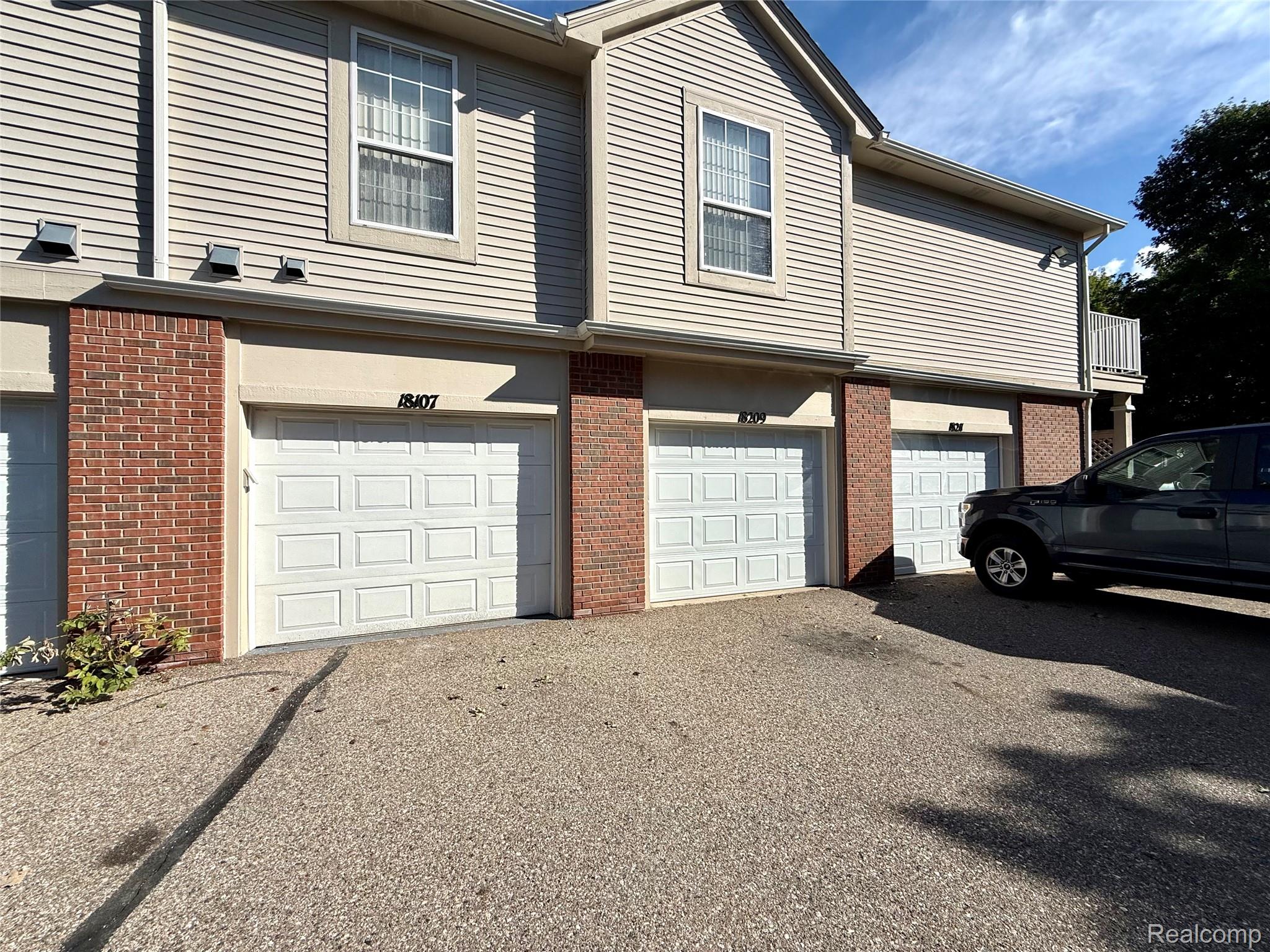 18107 Chesapeake Circle
