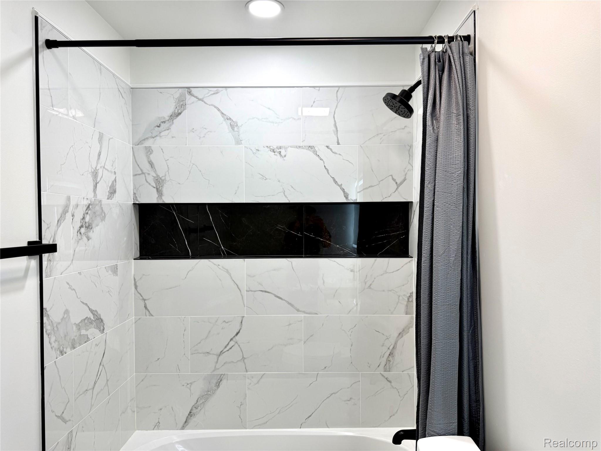 18107 Chesapeake Circle