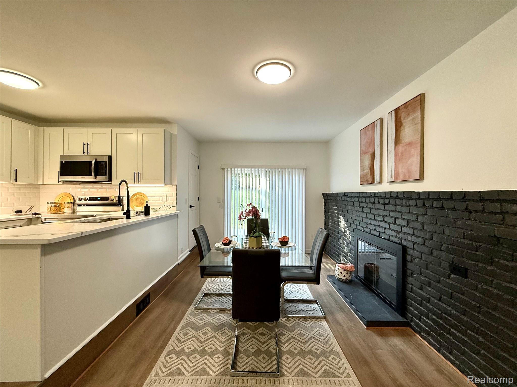 2376 Hempstead Road