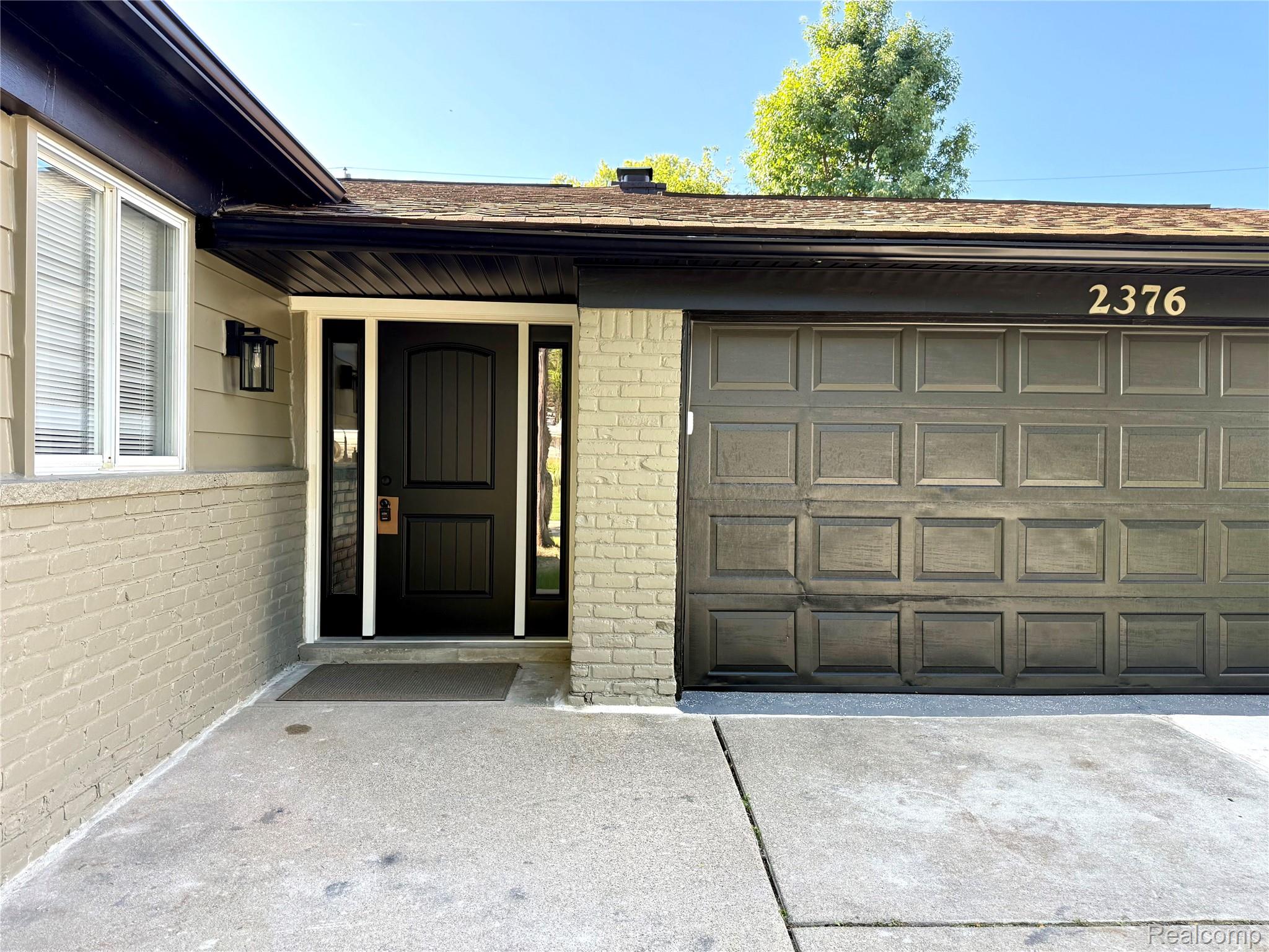 2376 Hempstead Road