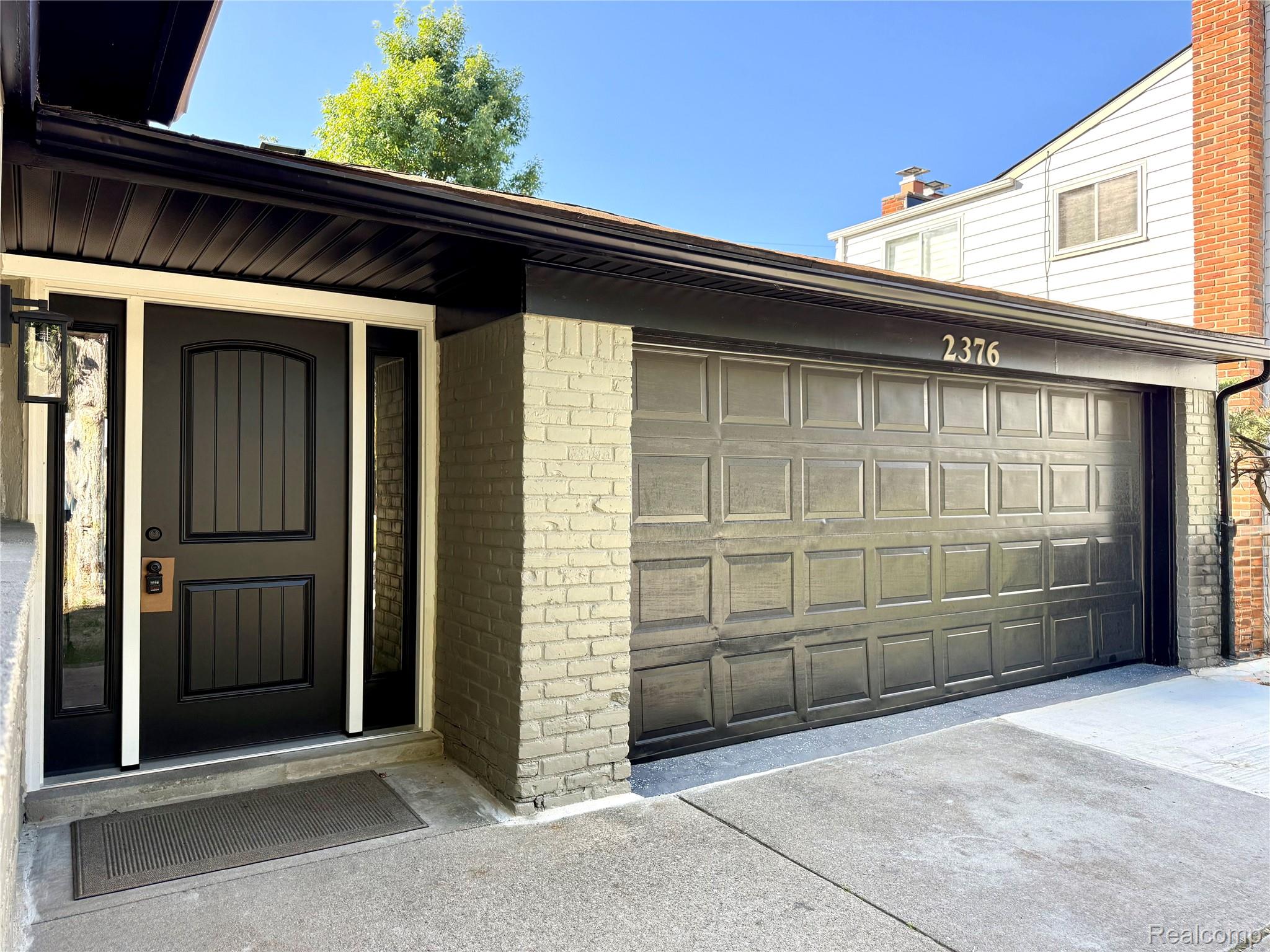 2376 Hempstead Road