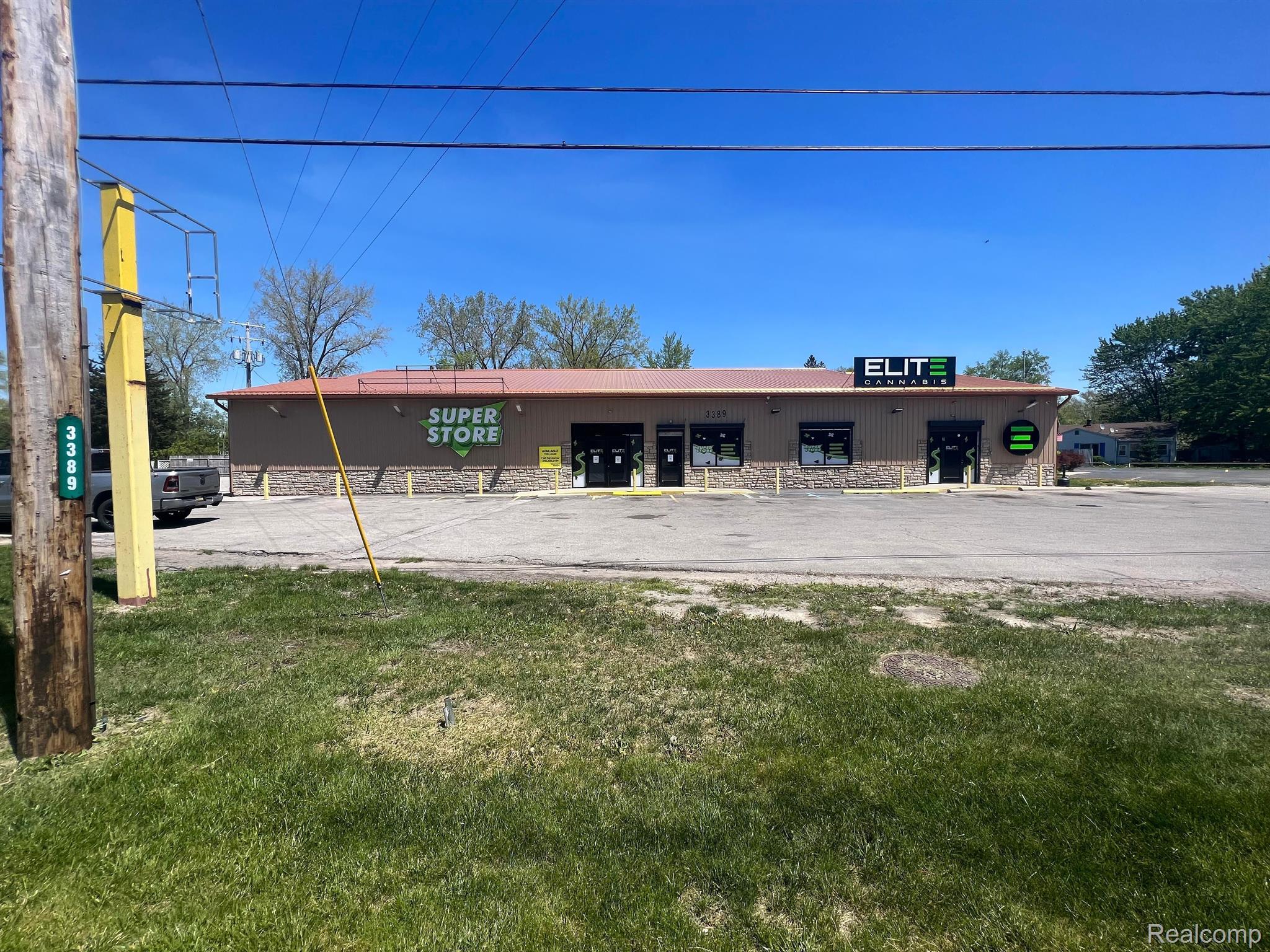 3389 S HURON Road Unit: A
