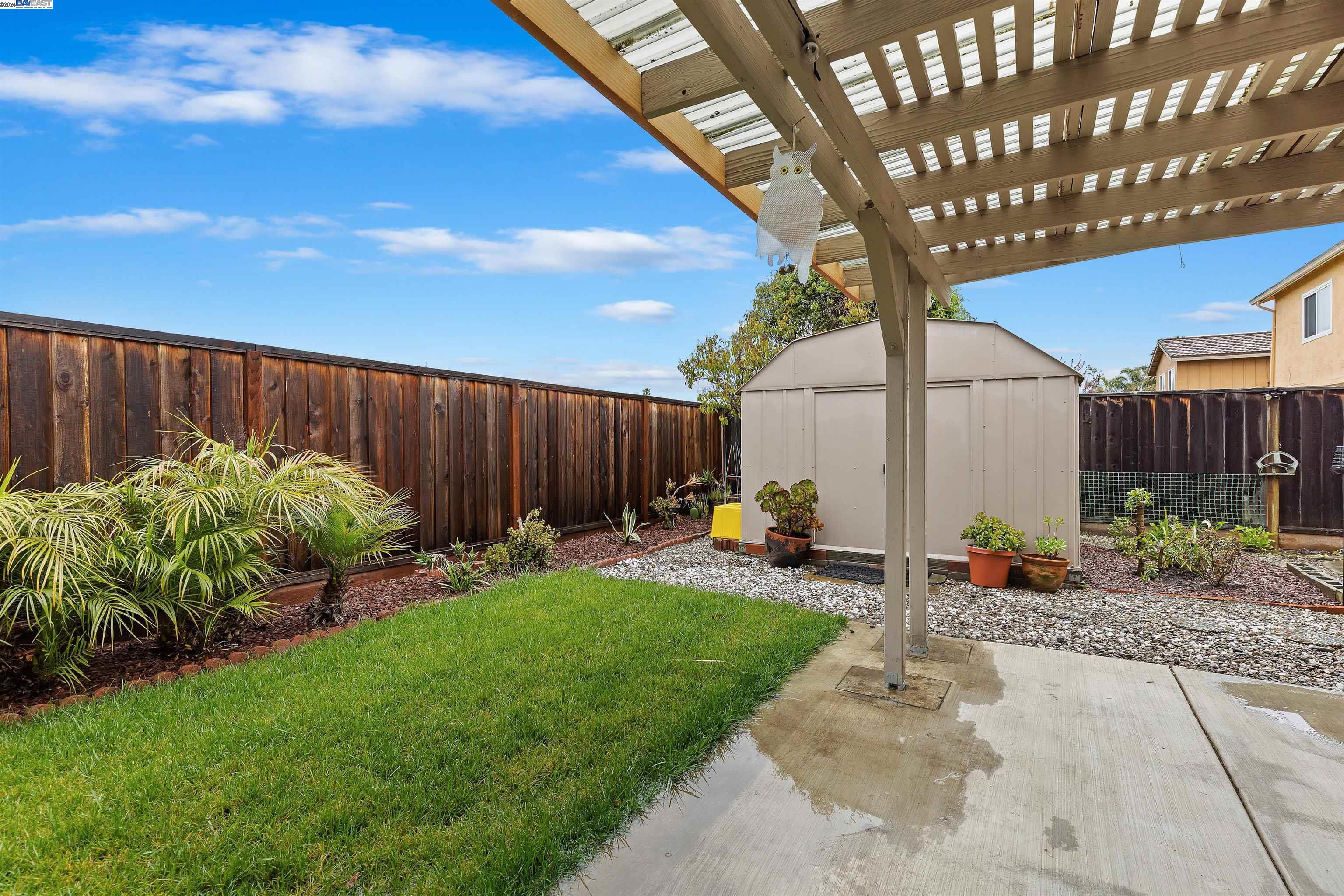 4517 Darcelle Dr