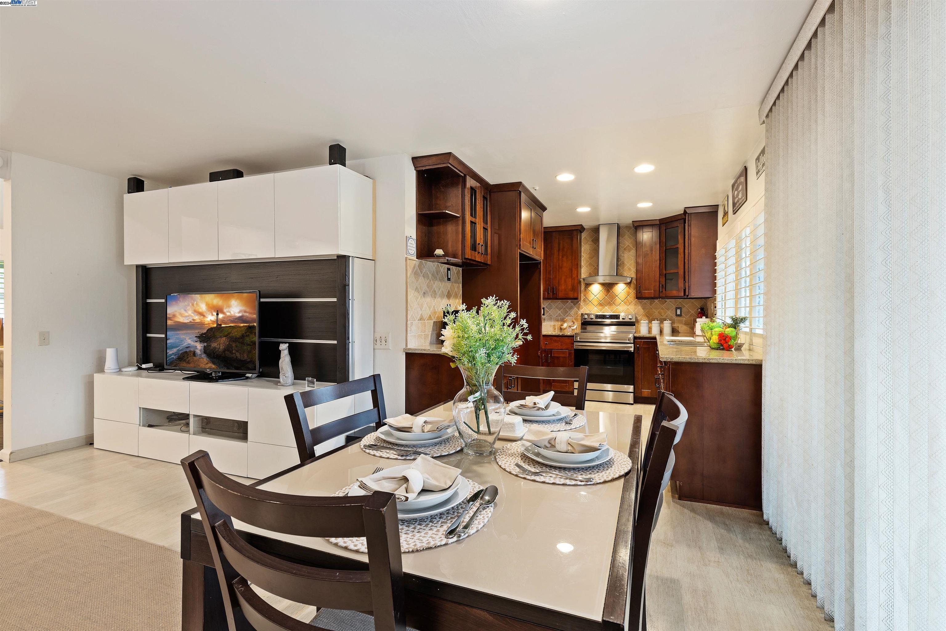 4517 Darcelle Dr