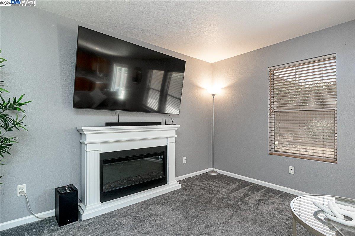 3525 Ernest Dr