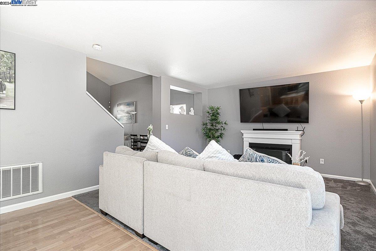 3525 Ernest Dr