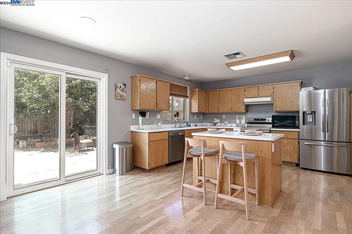 3525 Ernest Dr
