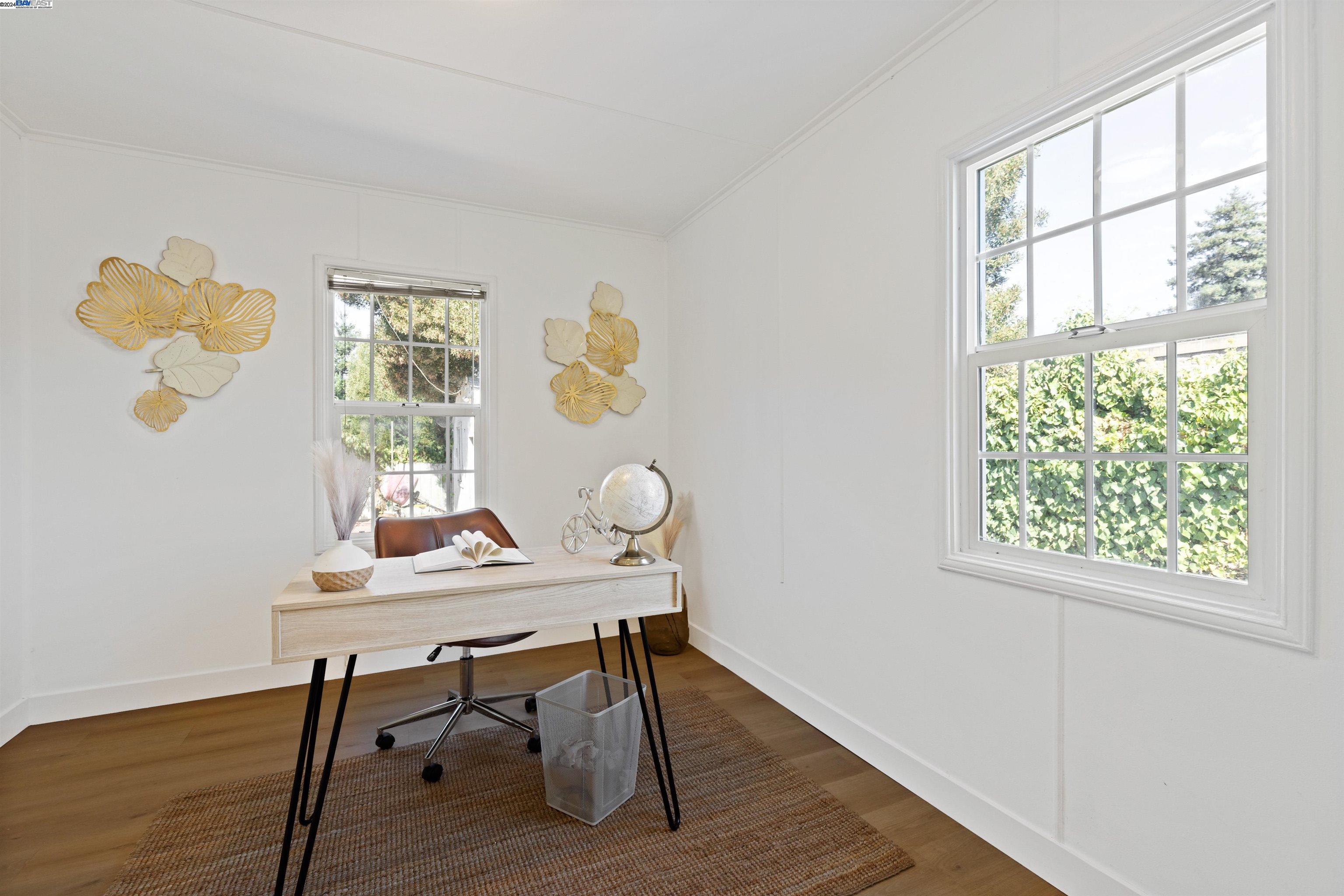 888 E Lewelling Blvd