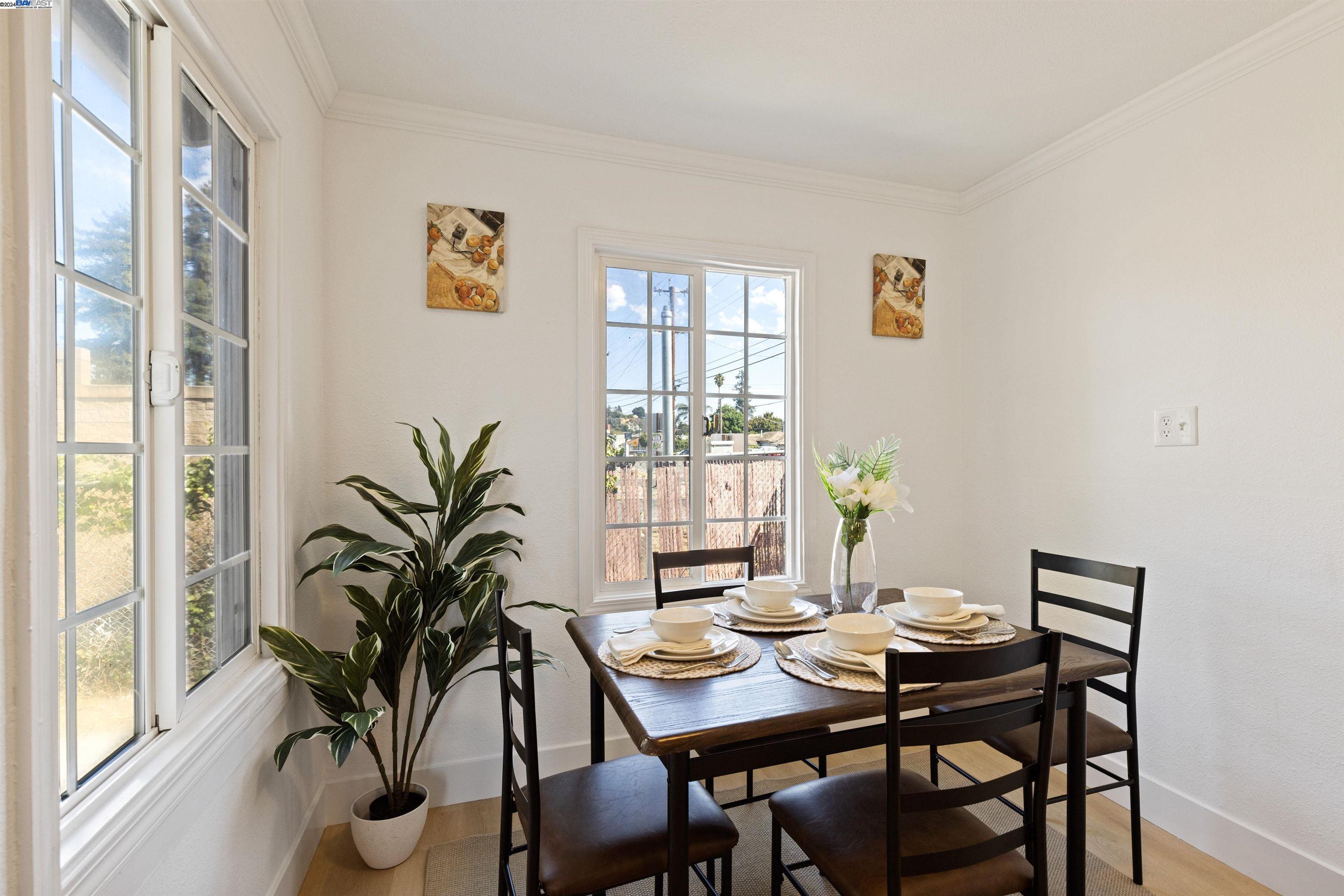 888 E Lewelling Blvd