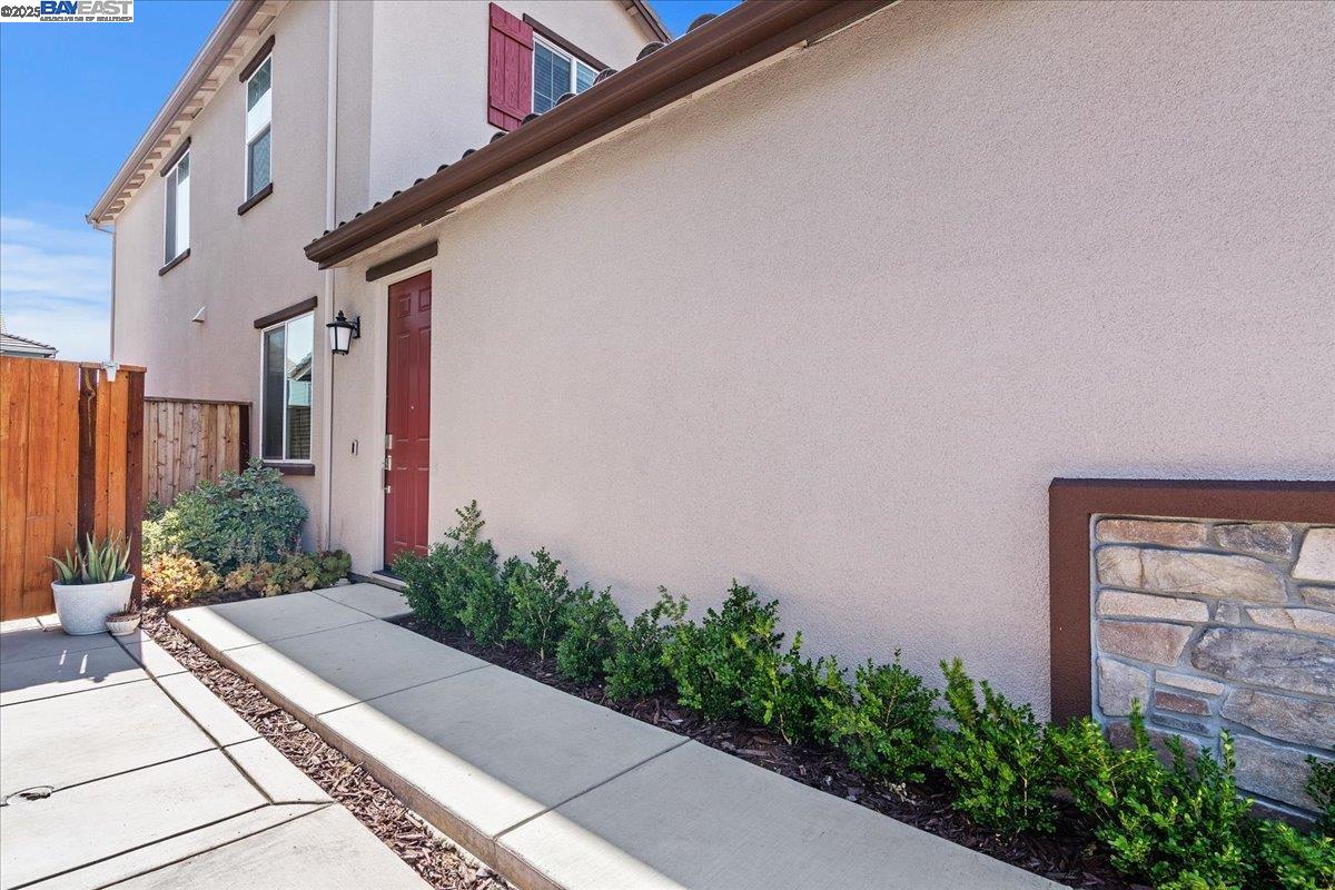 5345 Clauzetto Way