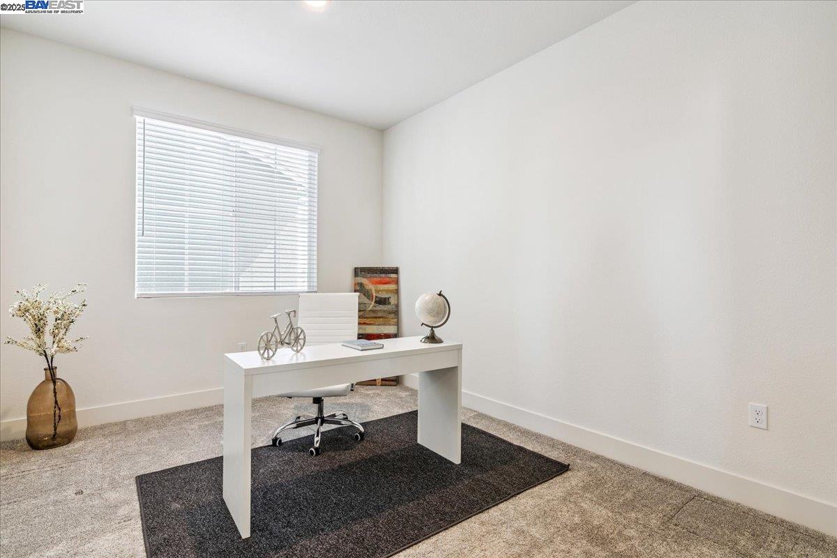 5345 Clauzetto Way