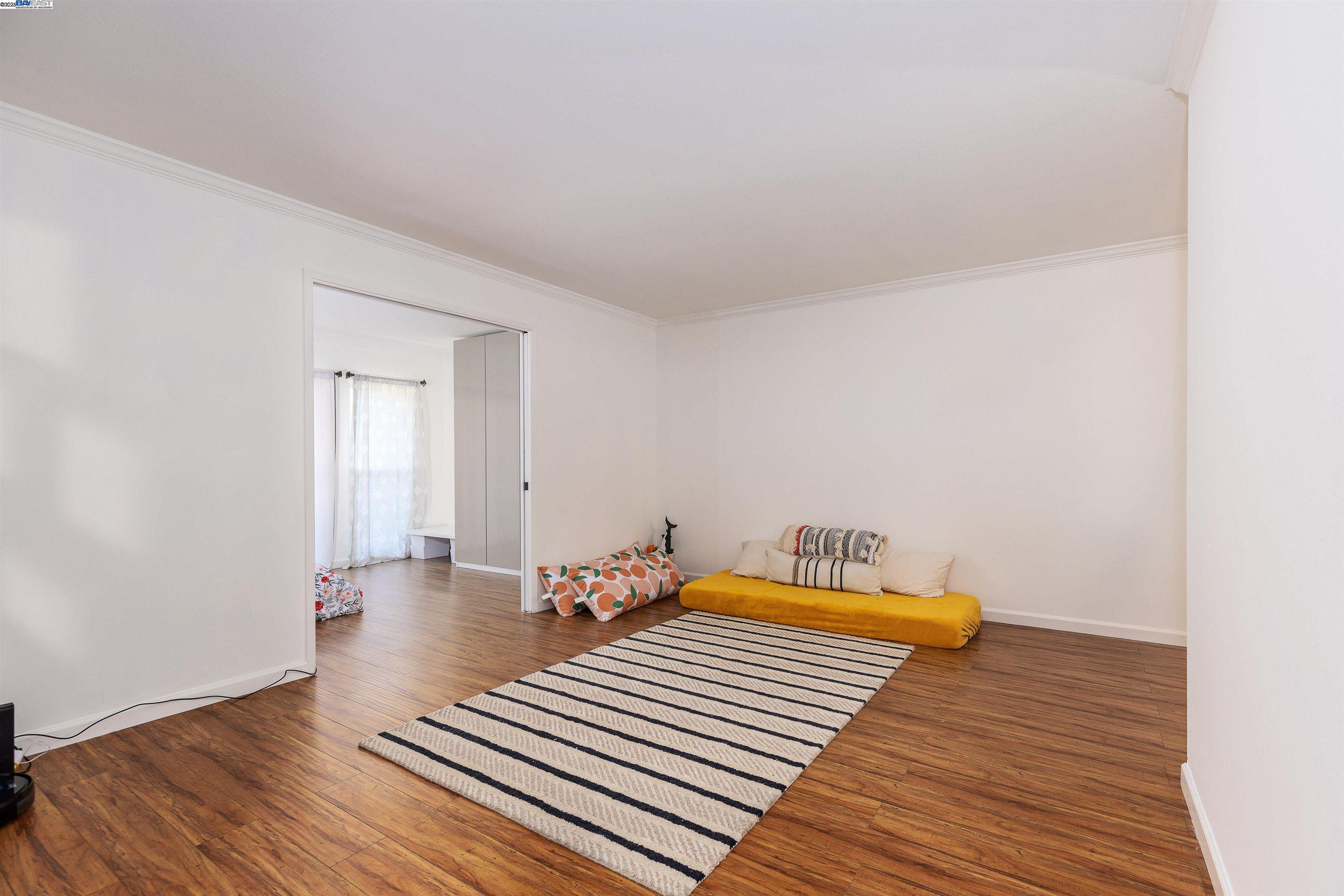 118 Ascot Ct Unit: E