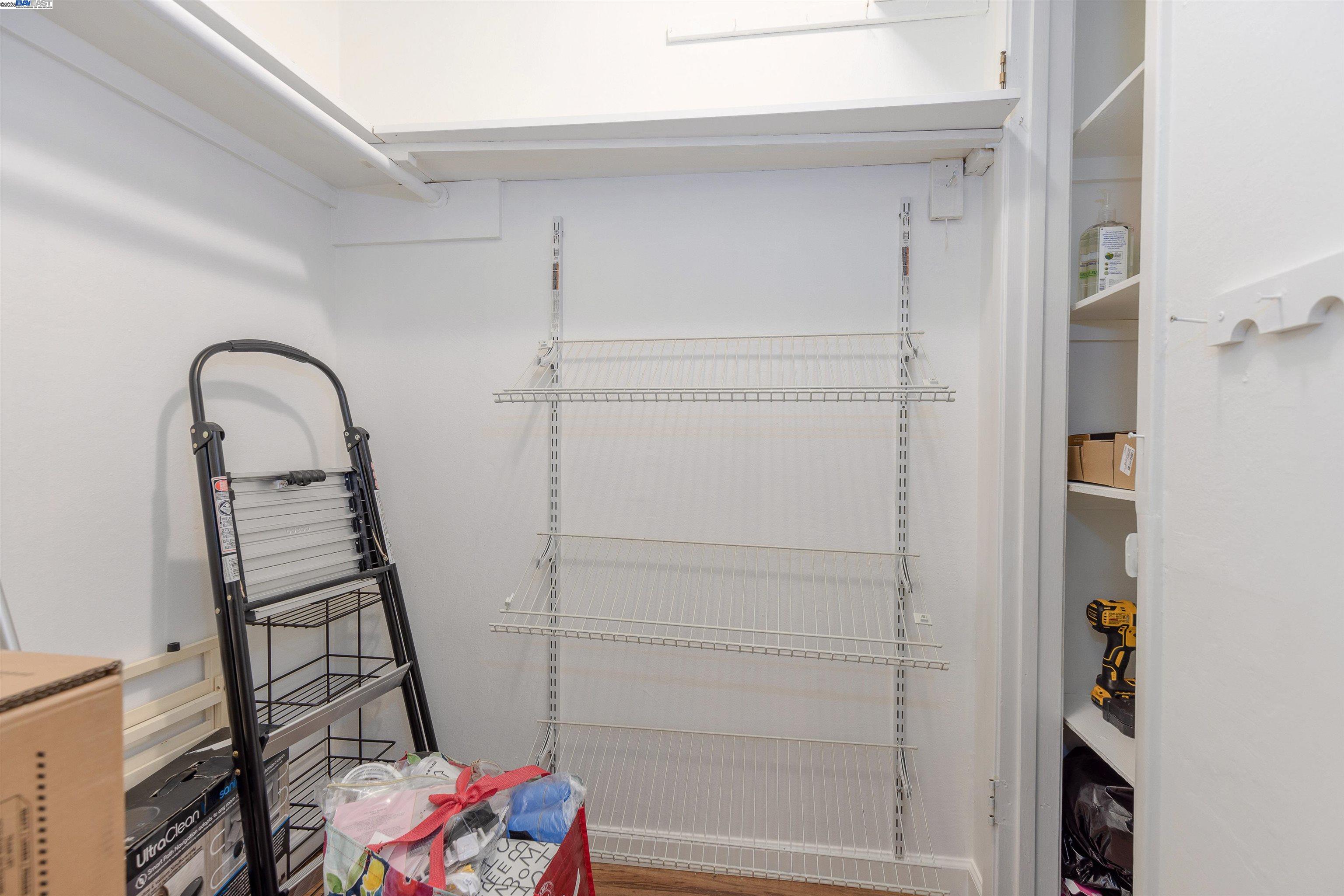 118 Ascot Ct Unit: E