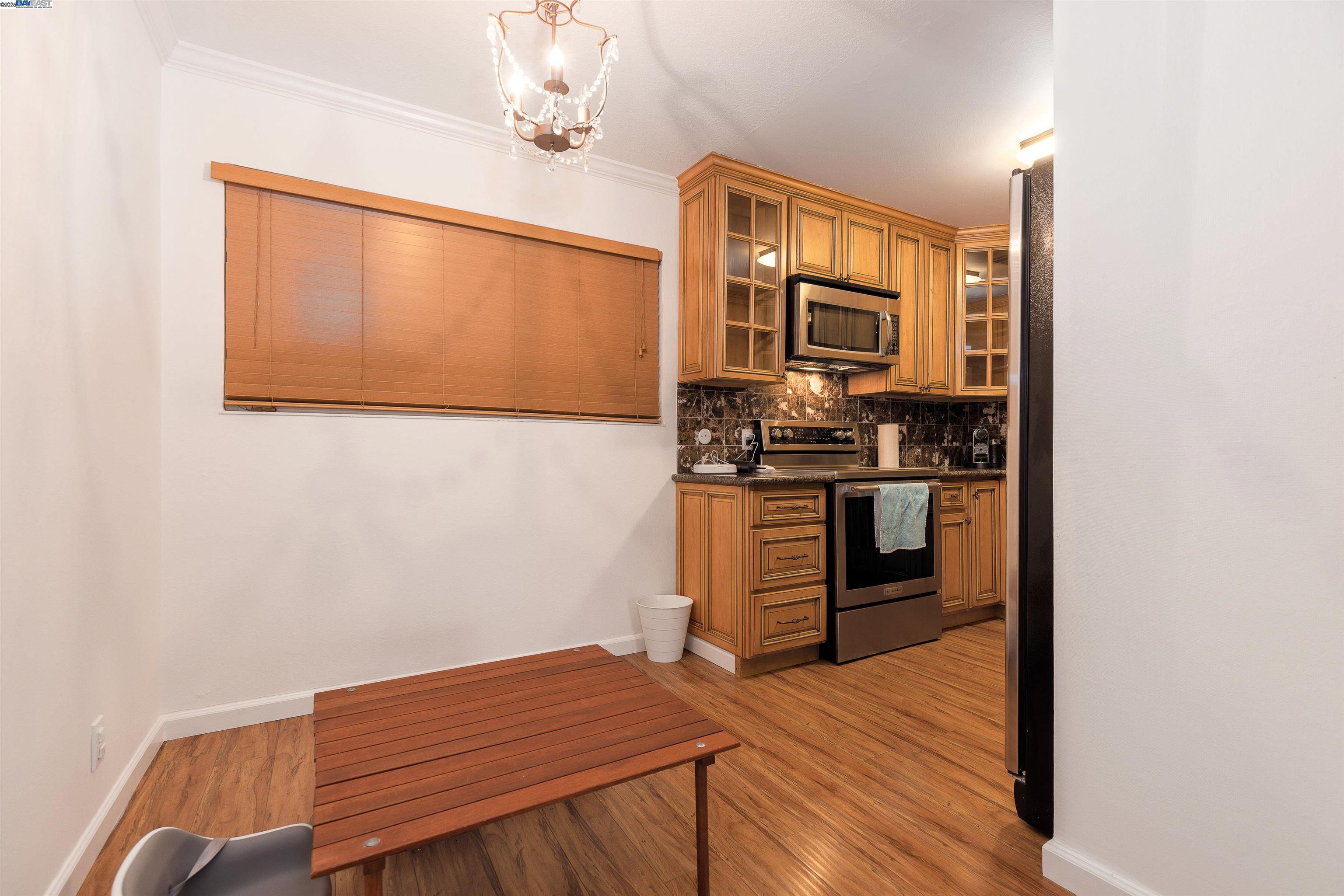 118 Ascot Ct Unit: E