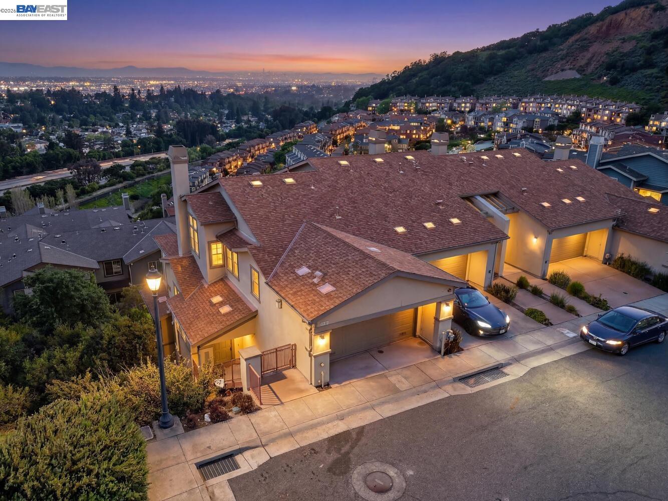 6523 Bayview Dr