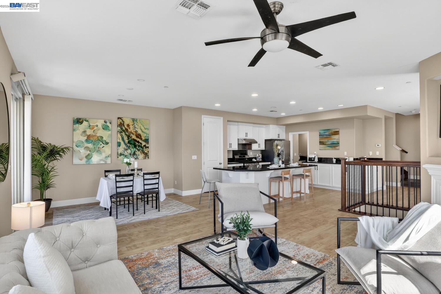 6523 Bayview Dr