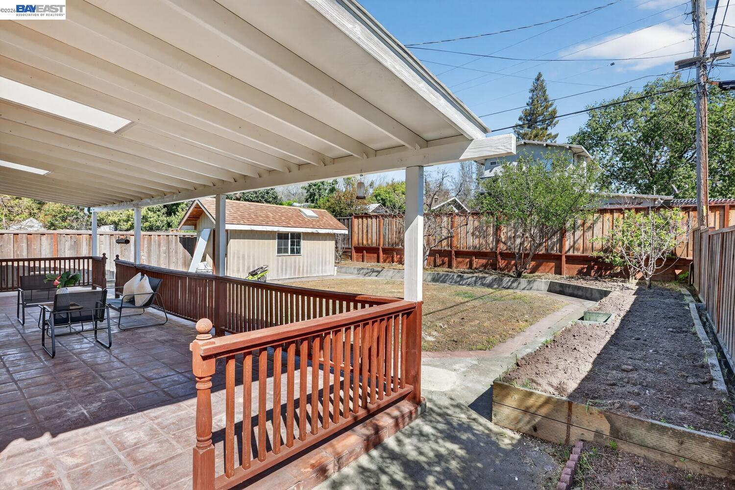 320 Monmouth Dr