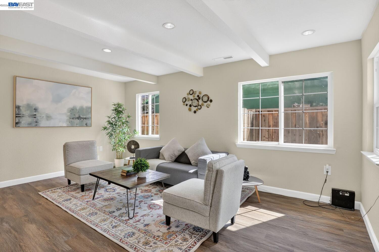 320 Monmouth Dr