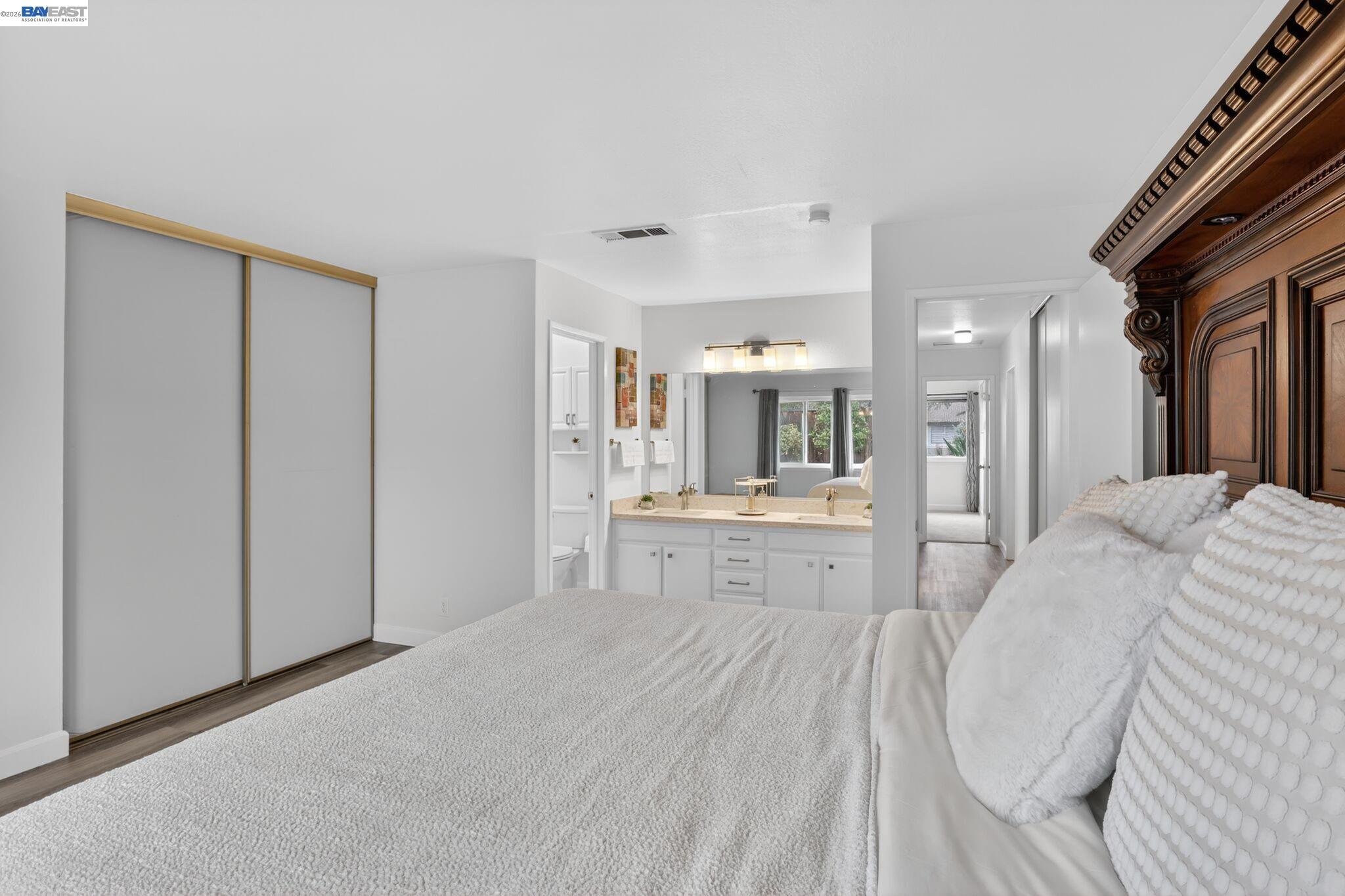 3211 De Anza Pl