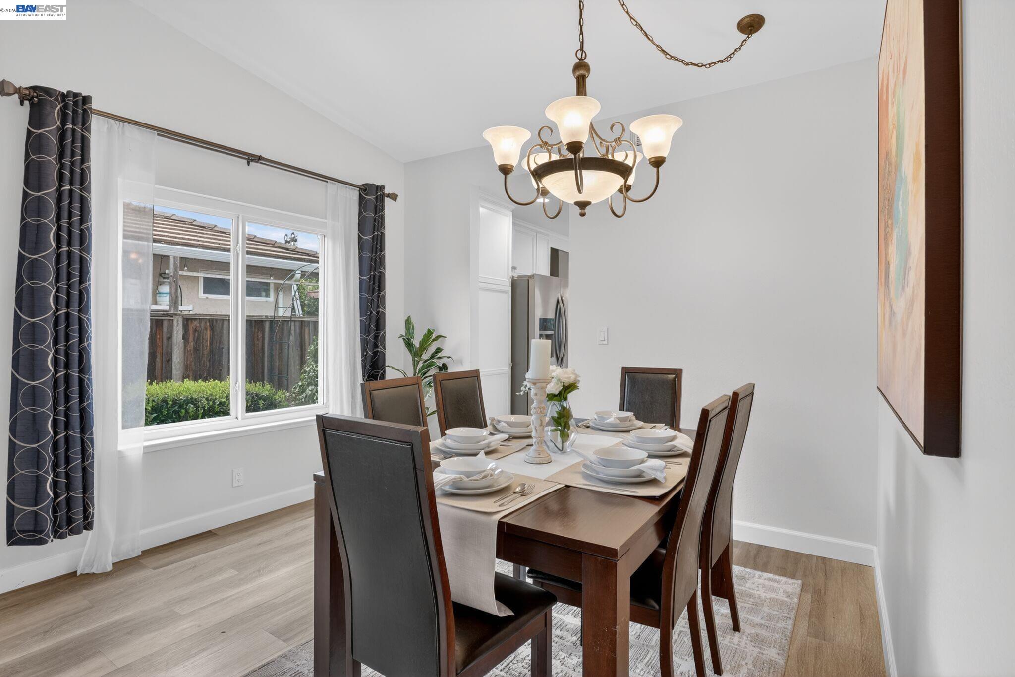 3211 De Anza Pl